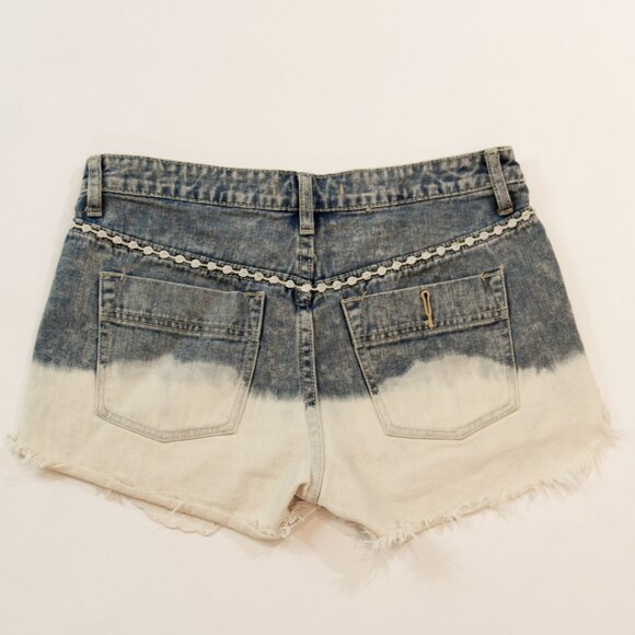 Wanderlust Lux! Free People ‘Lowtide’ Embroidered Shorts as Seen on NeimanMarcus - Picture 6 of 14